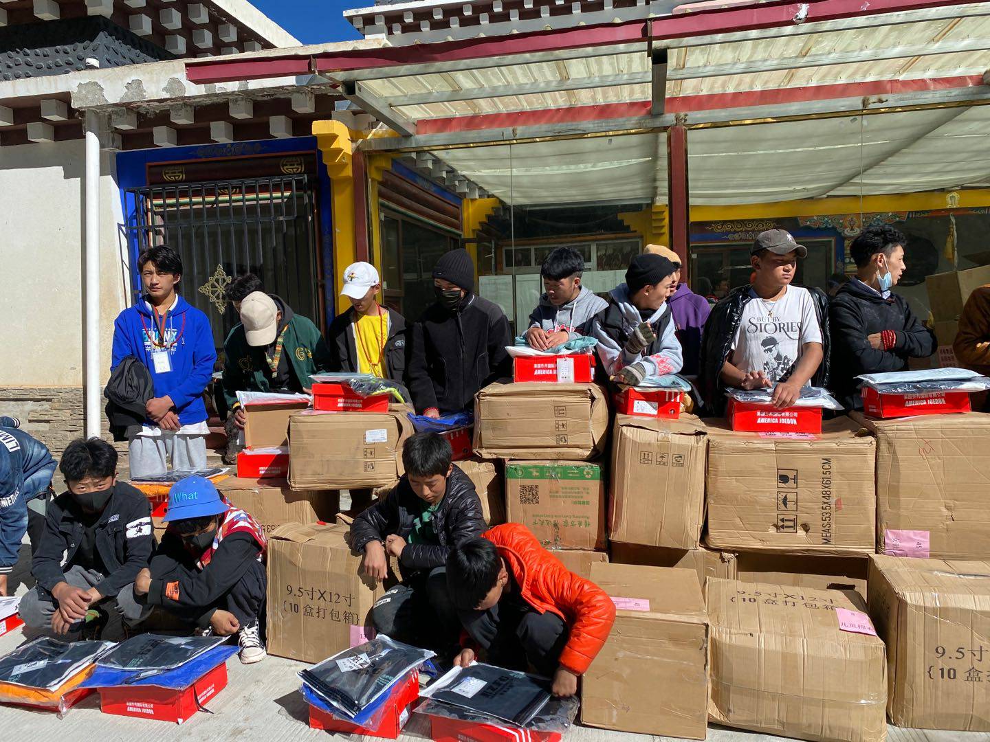 江南官方注册-江南(中国)公益回顾丨家国同欢月同圆 温暖满载甘孜州(图7)