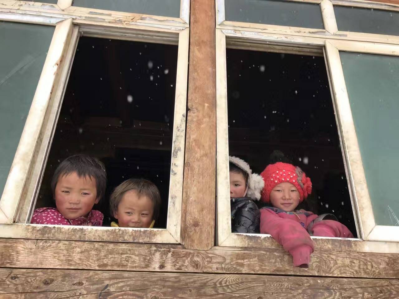 江南官方注册-江南(中国)公益回顾丨家国同欢月同圆 温暖满载甘孜州(图9)